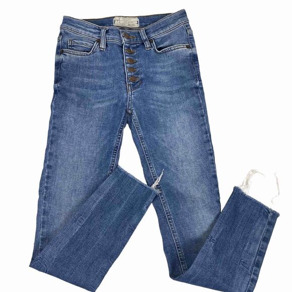 Free People Reagan Button Fly Skinny Jean Mid-Rise Raw-Hem Power Stretch Fabric - Picture 1 of 9